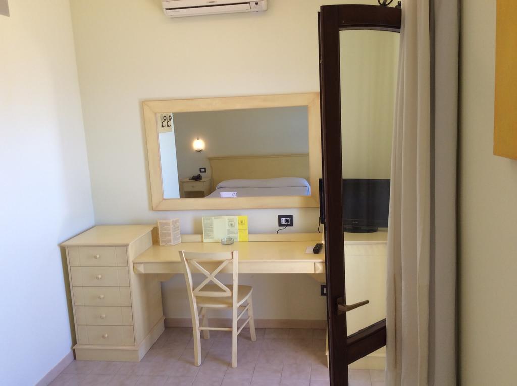 Torre Hotel - Adults Only Torre dei Corsari Dış mekan fotoğraf
